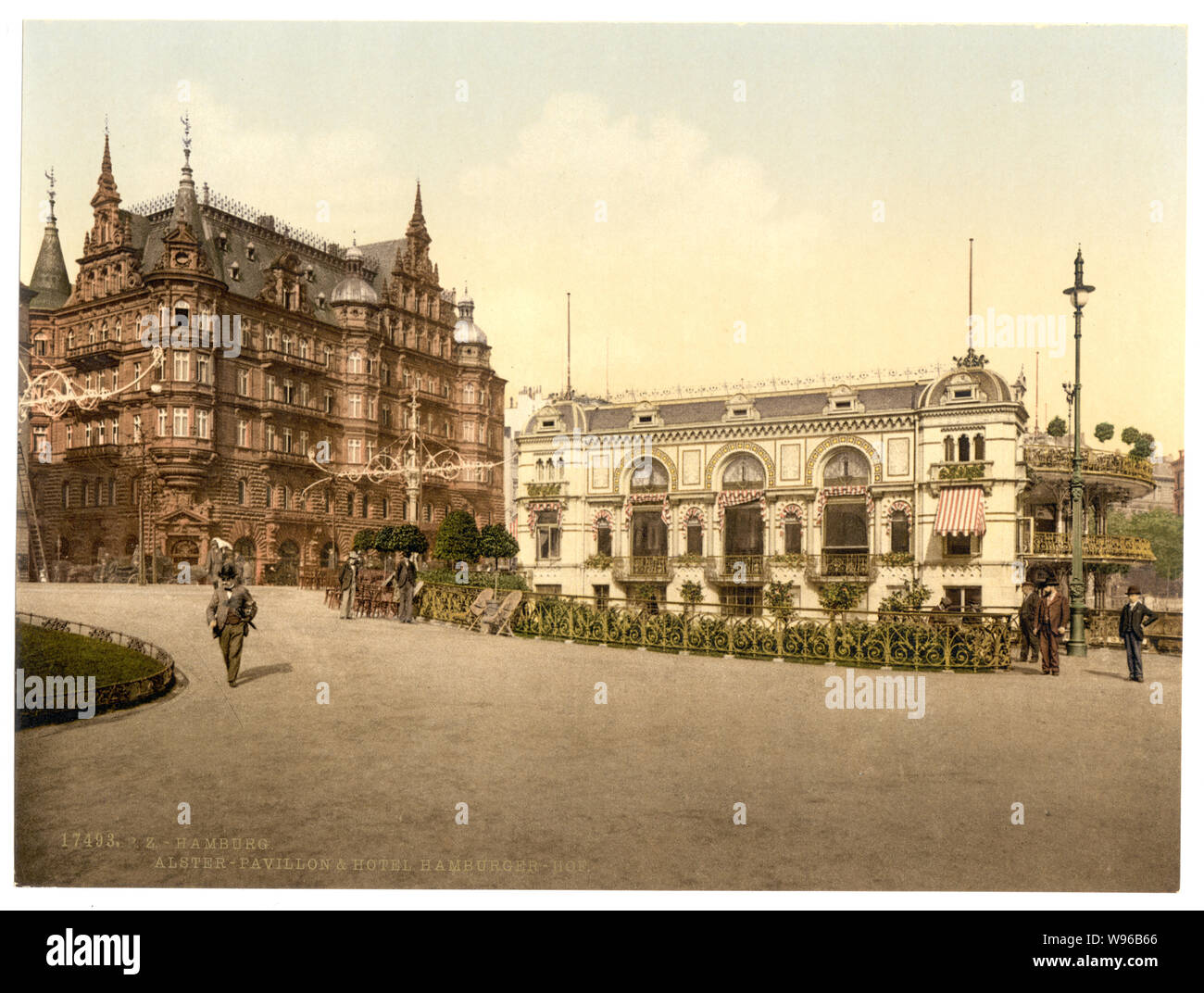 Alster Pavillion e Hotel Hamburg, Amburgo, Germania stampa n. 17493. Titolo da Detroit Publishing Co., catalogo J-sezione estera. Detroit, Michigan. : Detroit Photographic Company, 1905.. Forma parte del: Viste della Germania nella stampa Photochrom collection. Foto Stock