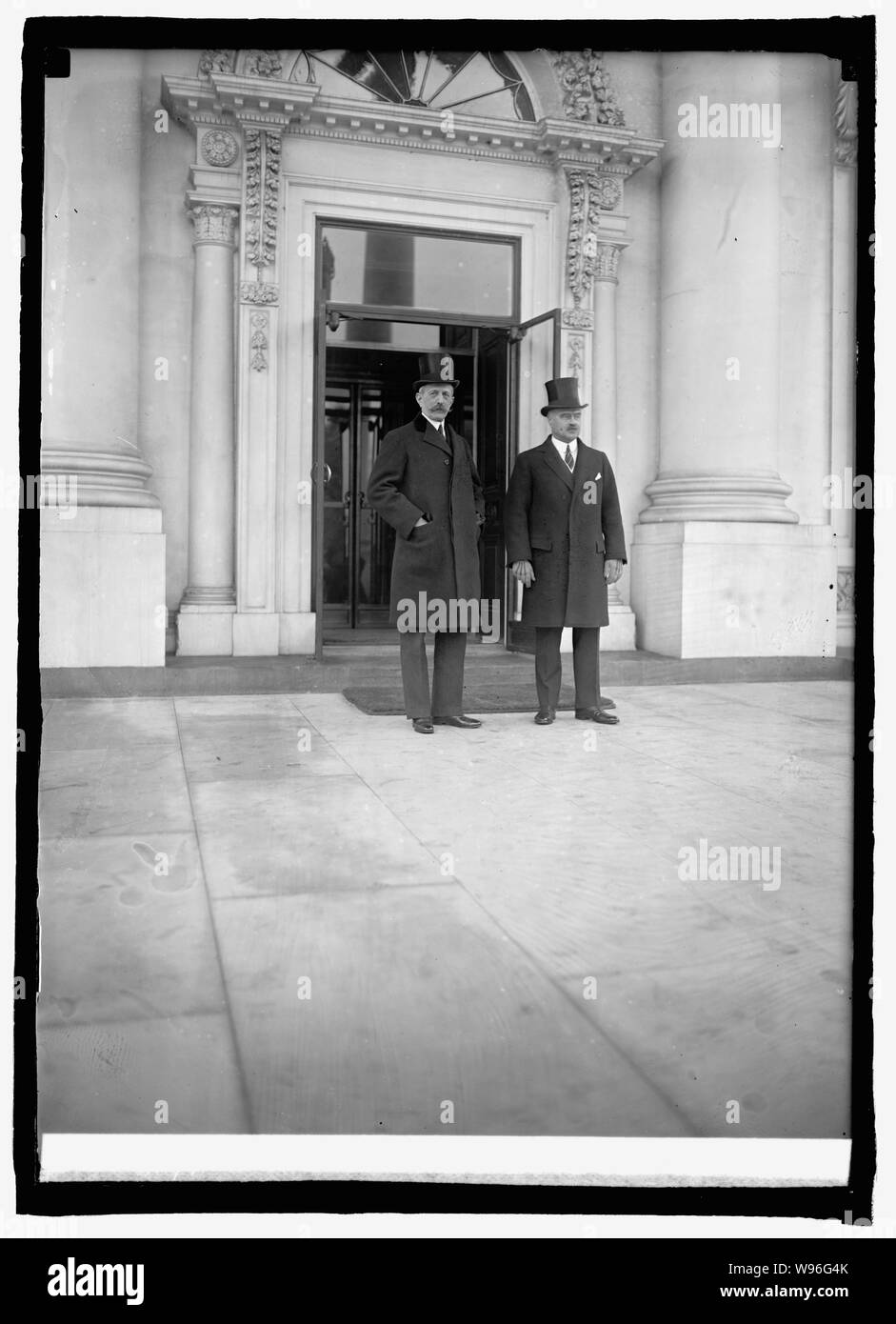 Amb. Daeschner & J.B. Wright, 1/4/26 Foto Stock