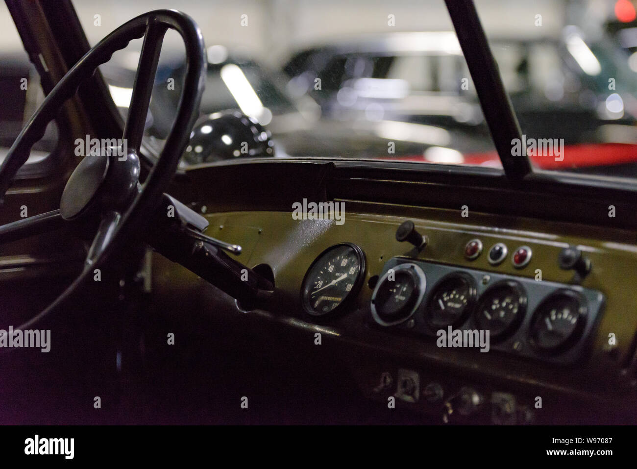 Vettura russa. Semplice e conciso. Militare sovietica SUV. Foto Stock