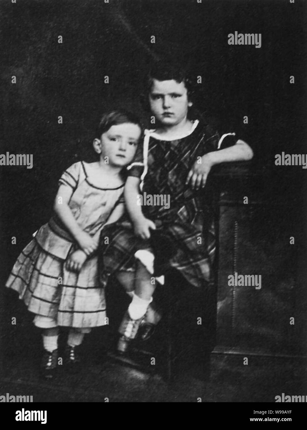 Deutscher Fotografia um 1856 - C.F. Stelzners Söhne Alfred (1853-1906), und Bruno (1851-1874) Foto Stock