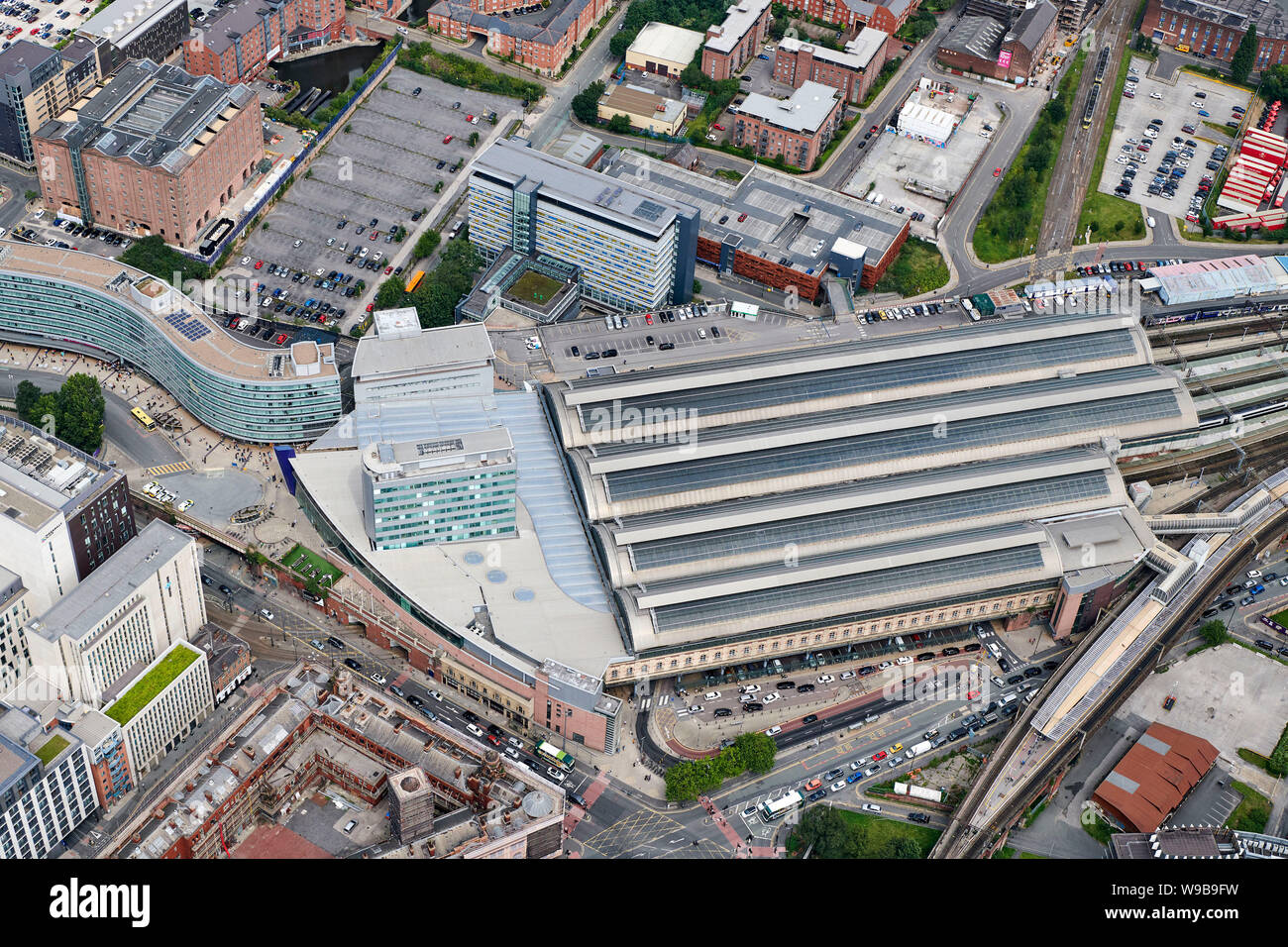 Una veduta aerea di Piccadilly Station, Manchester North West England, Regno Unito Foto Stock