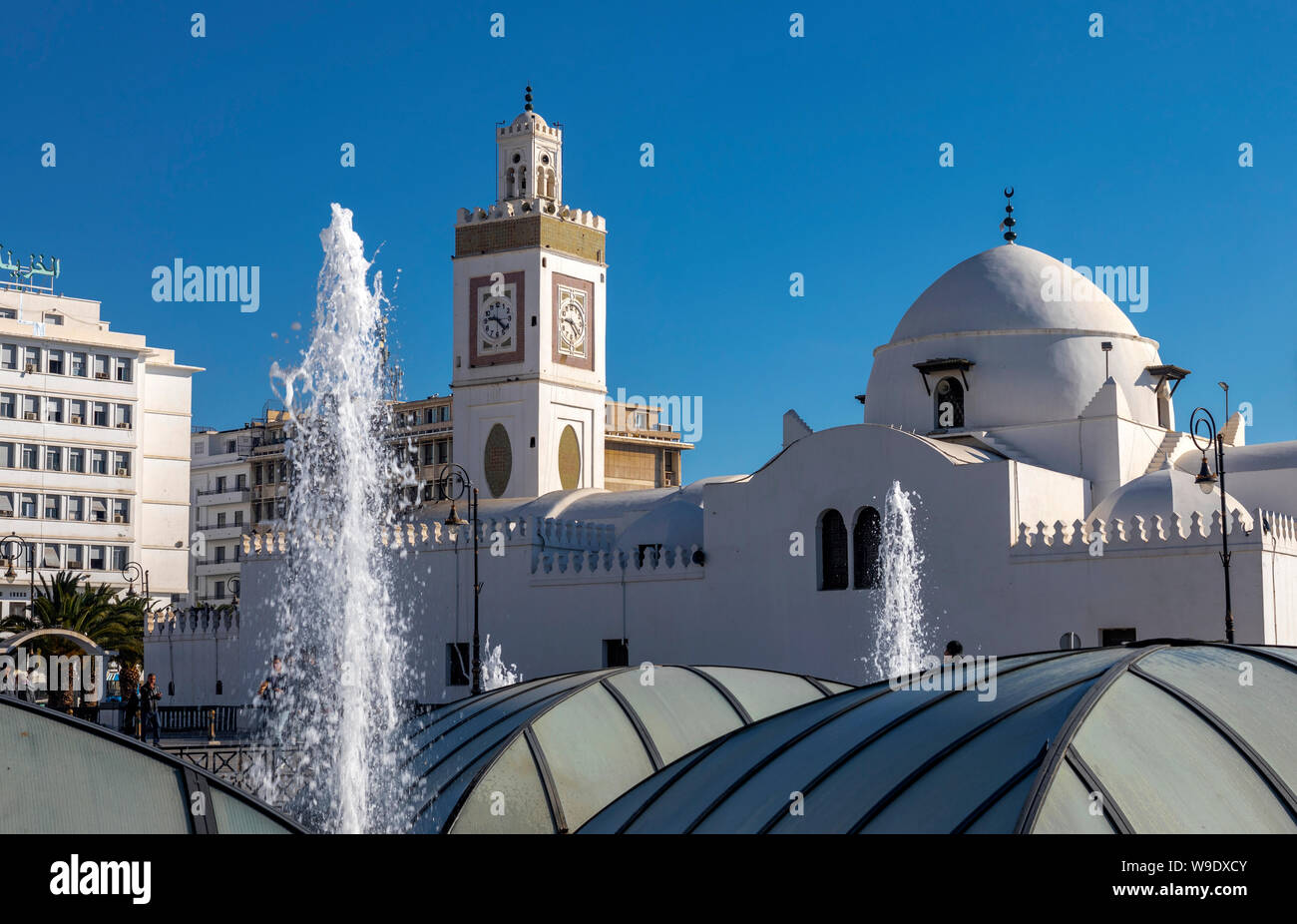 Algeria, Algeri,, Piazza Martiri, Djemaa El-Djedid moschea, UNESCO Foto Stock