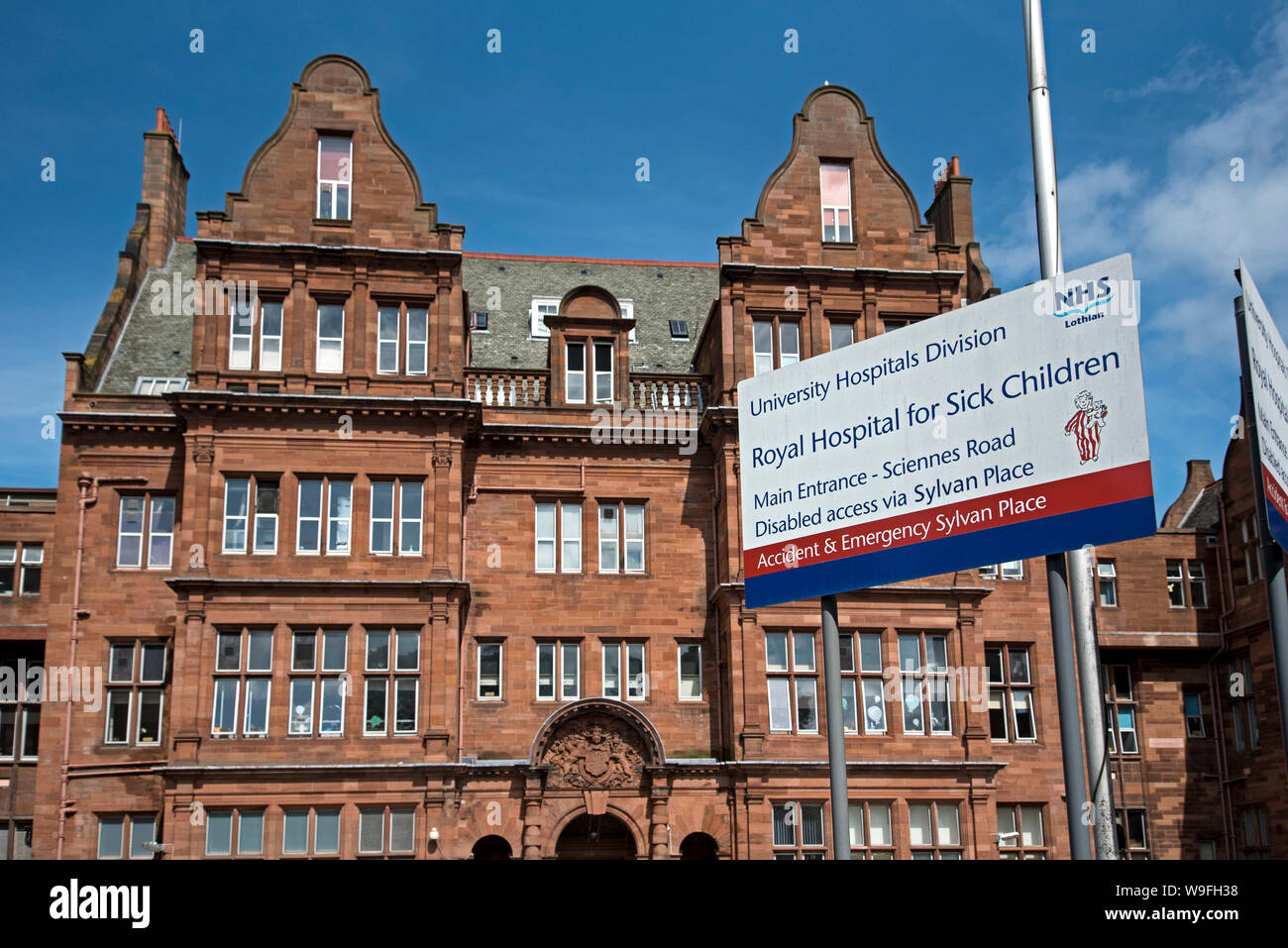 Il vecchio Royal Hospital for Sick Children di Edimburgo si è trasferito al nuovo Royal Hospital for Children and Young di Little France nel marzo 2021. Foto Stock