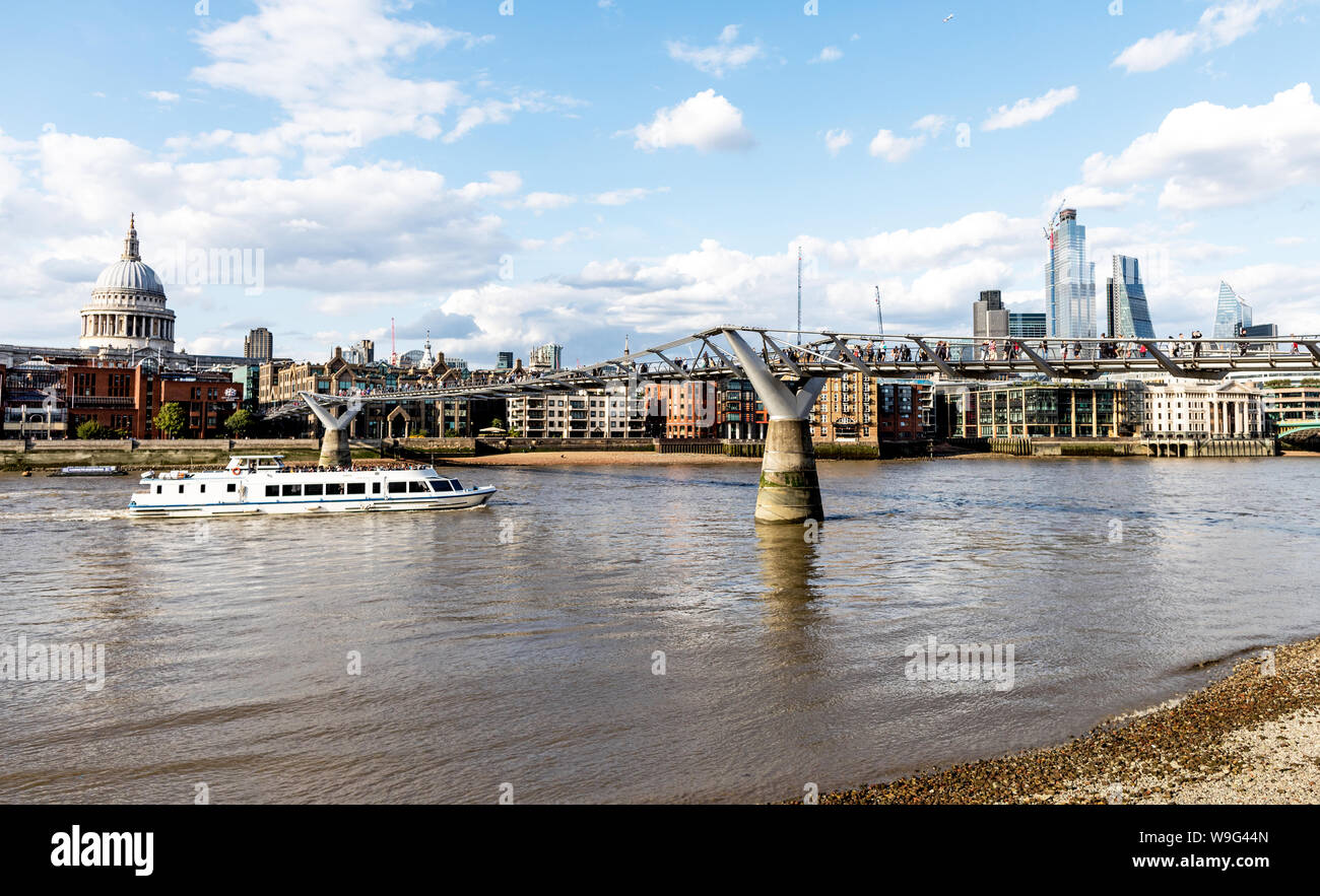 Millennium Bridge London REGNO UNITO Foto Stock
