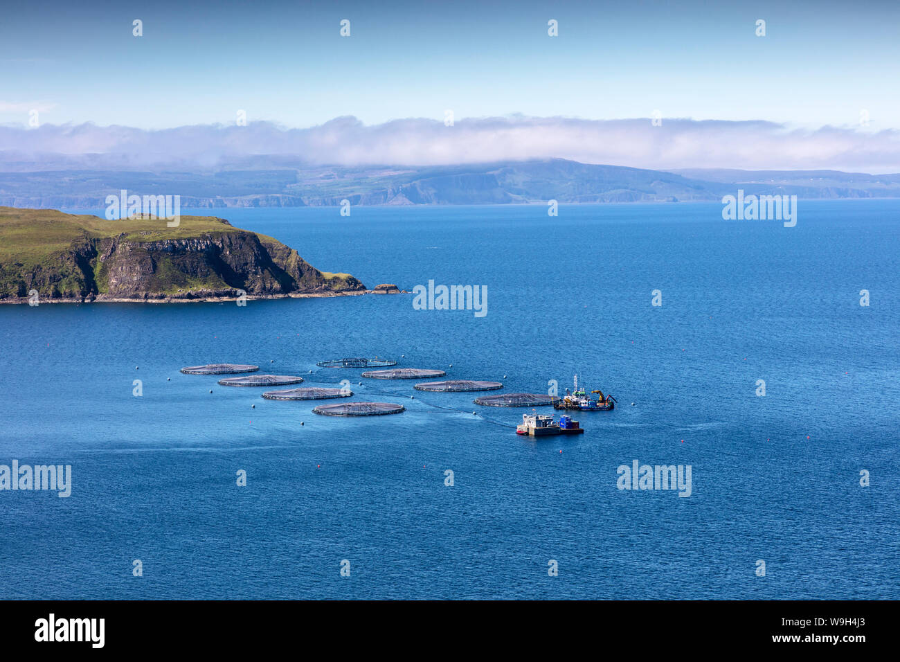 In Fishfarm Uig, Isola di Skye, Scotland, Regno Unito Foto Stock