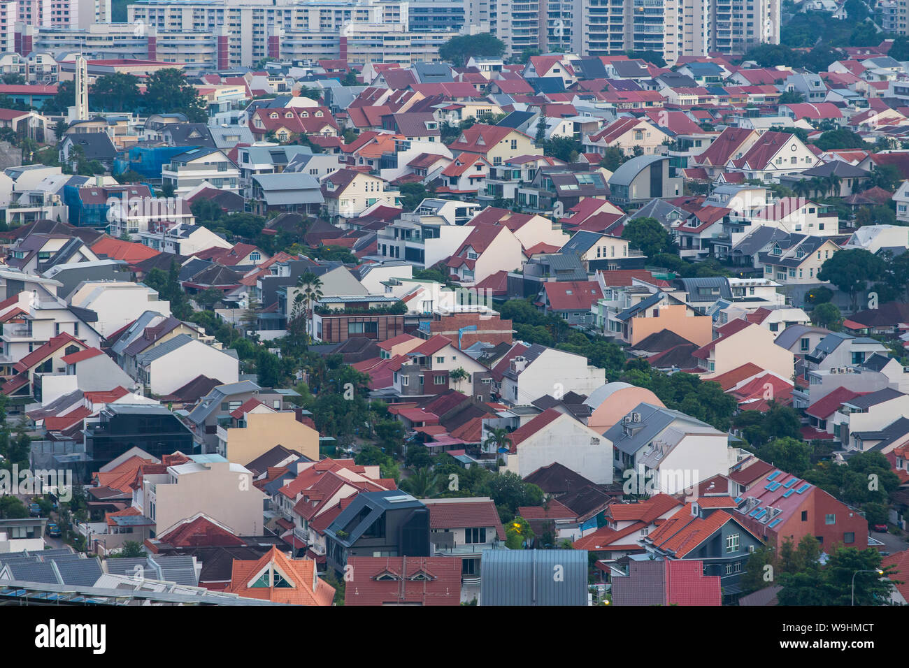 Alberghi costosi a Singapore. Un investimento tangibile per un lungo periodo di tempo e in grado di generare reddito mensile affittandolo. Foto Stock