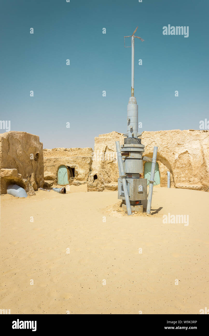 Villaggio iconico utilizzato come famoso film Star Wars impostato nel deserto del Sahara in Tunisia Foto Stock