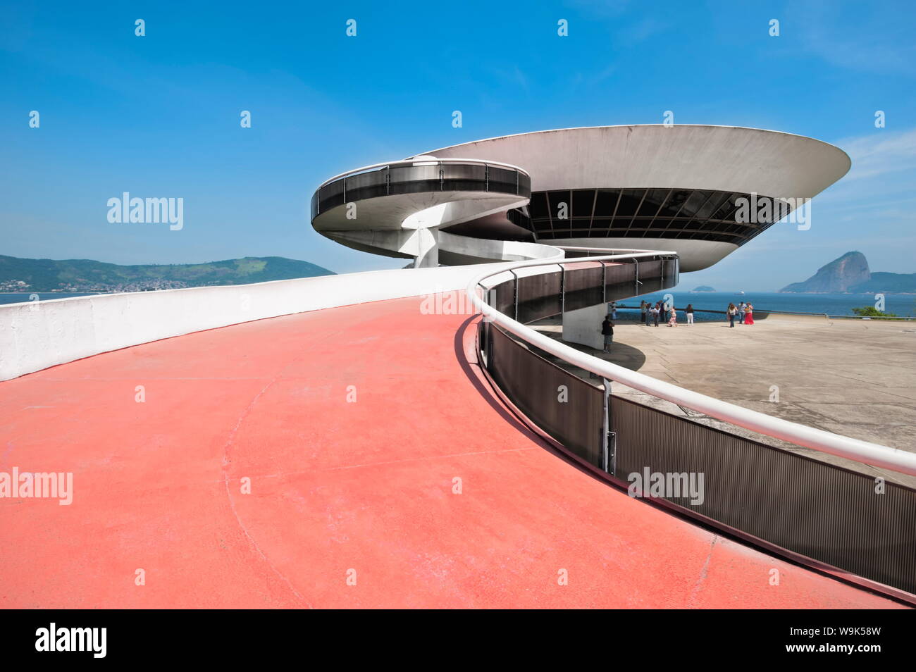 Niemeyer Museo delle Arti Contemporanee, Niteroi, Rio de Janeiro, Brasile, Sud America Foto Stock