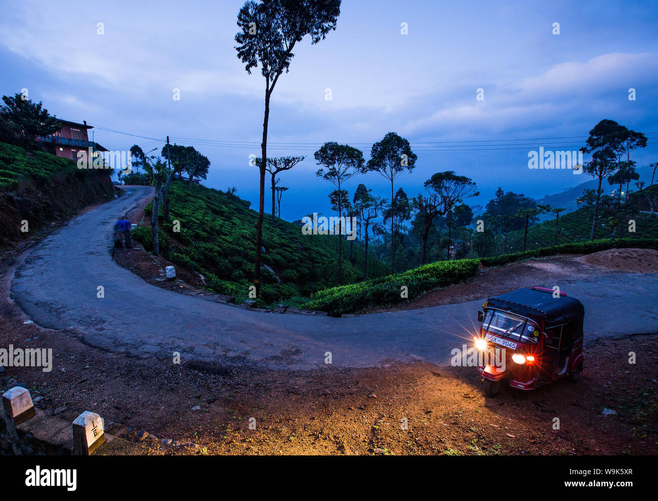 Un tuk tuk, Haputale, Sri Lanka, Asia Foto Stock