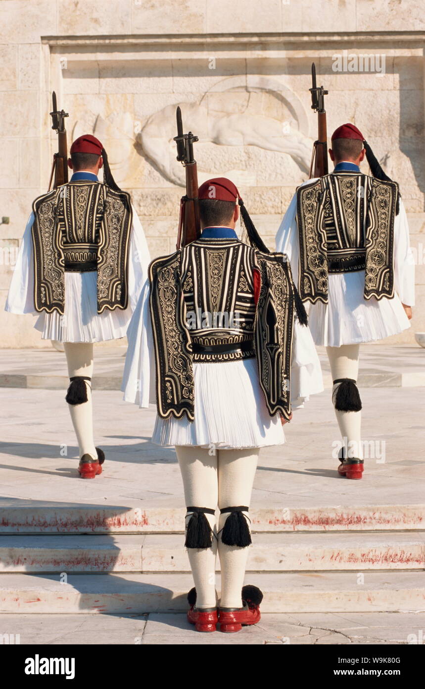 Evzones, Parlamento, Syndagma, Atene, Grecia, Europa Foto Stock