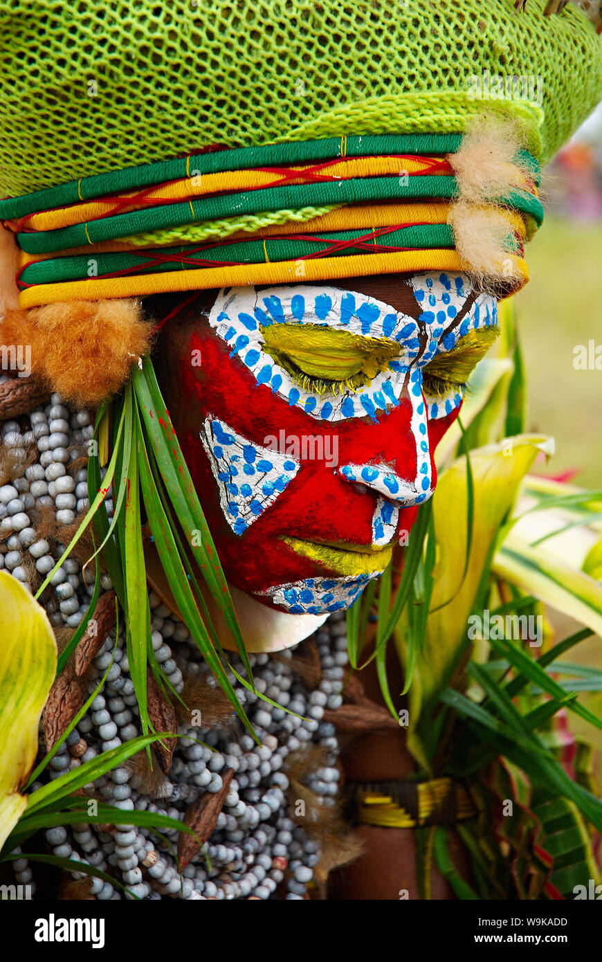 Cantare cantare di Mount Hagen, uno spettacolo culturale con gruppi etnici, Mount Hagen, Highlands Occidentali, Papua Nuova Guinea, Pacific Foto Stock