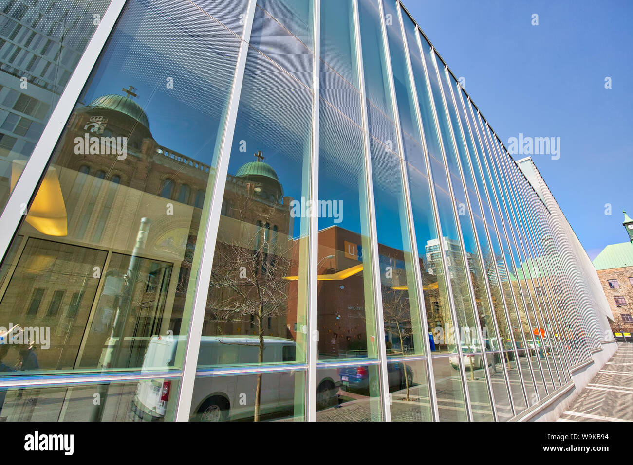 Toronto, Canada-4 Aprile, 2019: Ryerson University edifici nel centro del Campus in Toronto Foto Stock