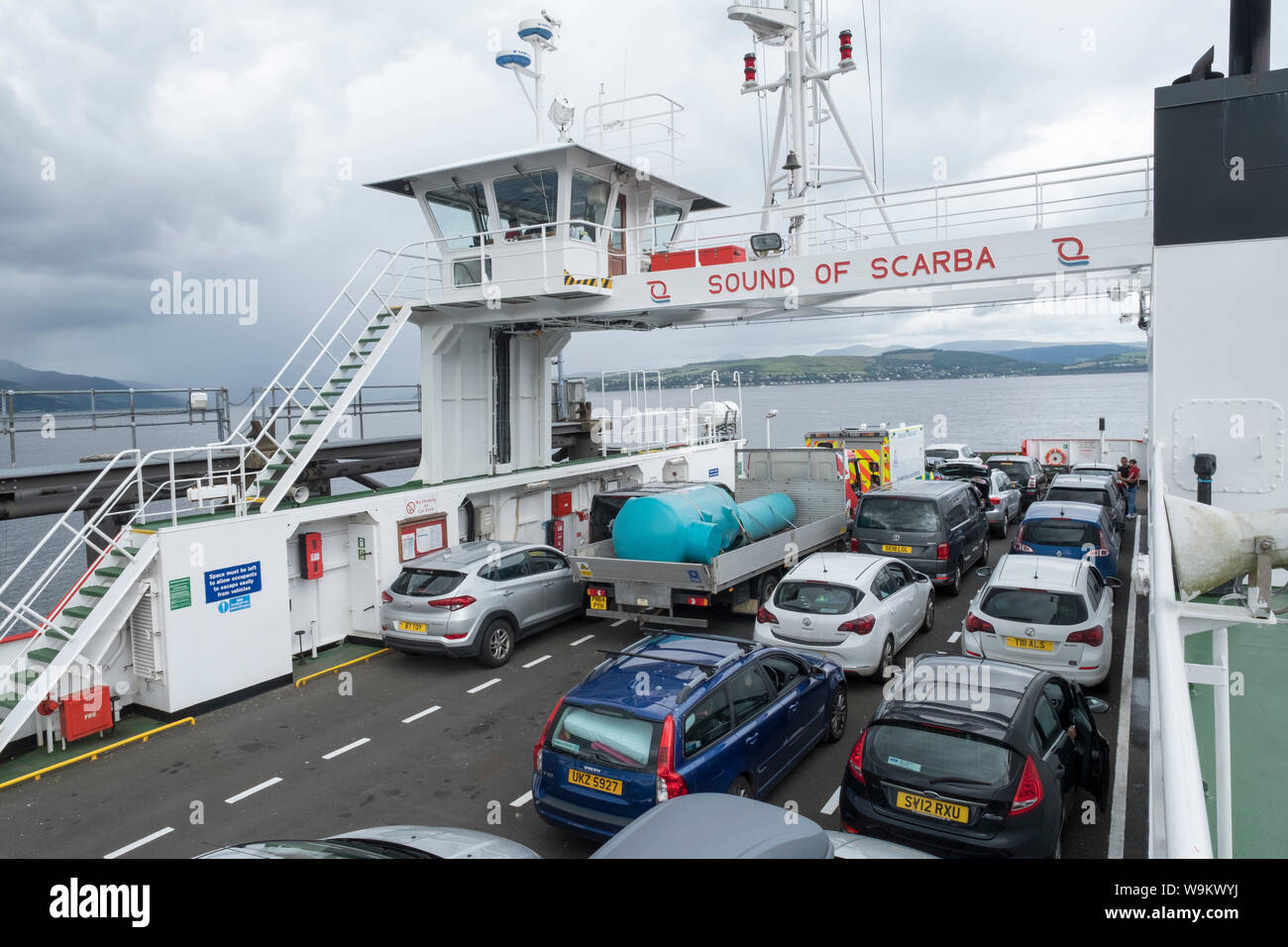 Il suono di Scarba traversata in traghetto tra McInroy del punto e Hunters Quay, Dunoon Foto Stock