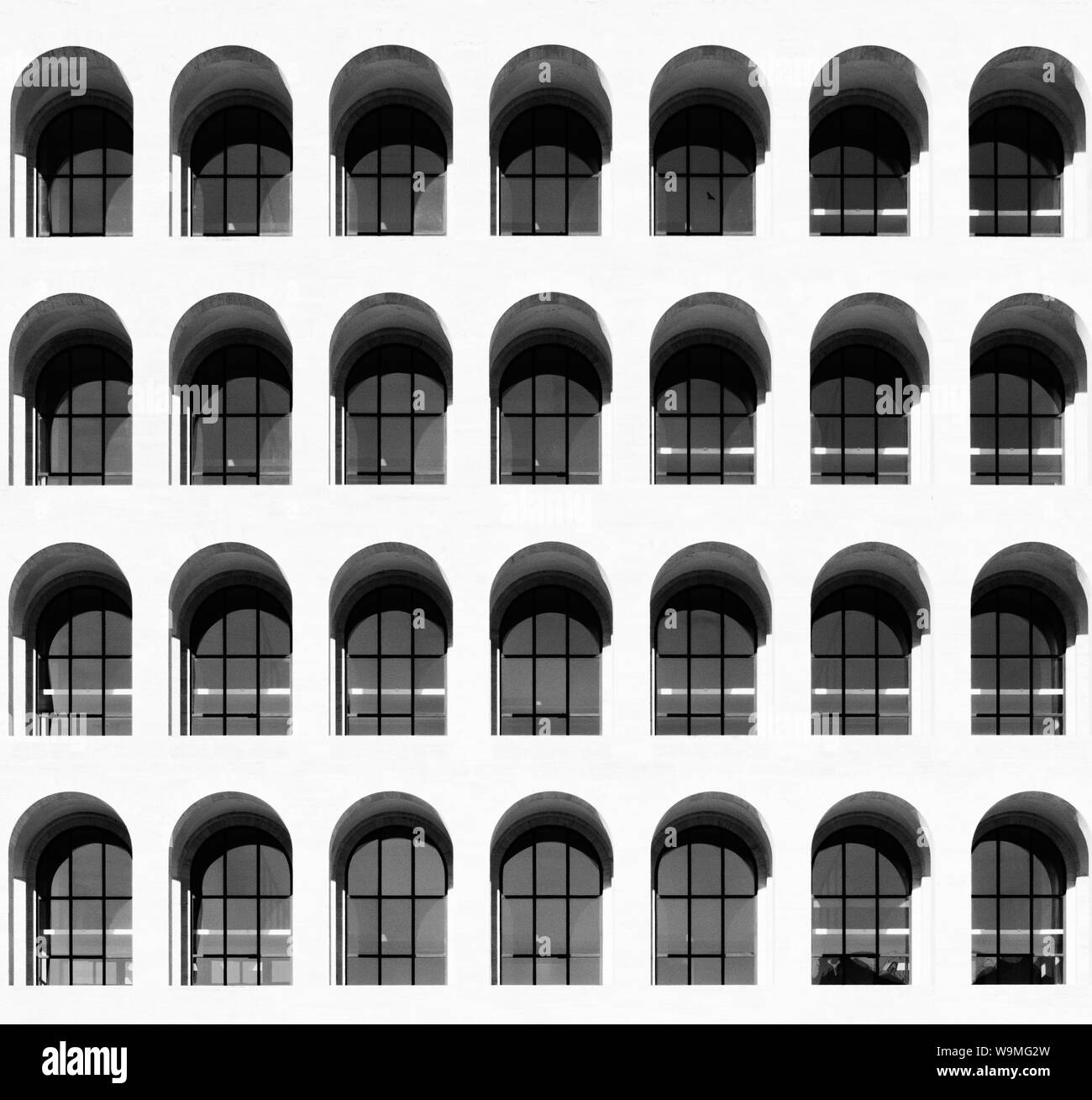 Roma - Italia. Dettaglio di un famoso edificio nella zona denominata EUR Foto Stock