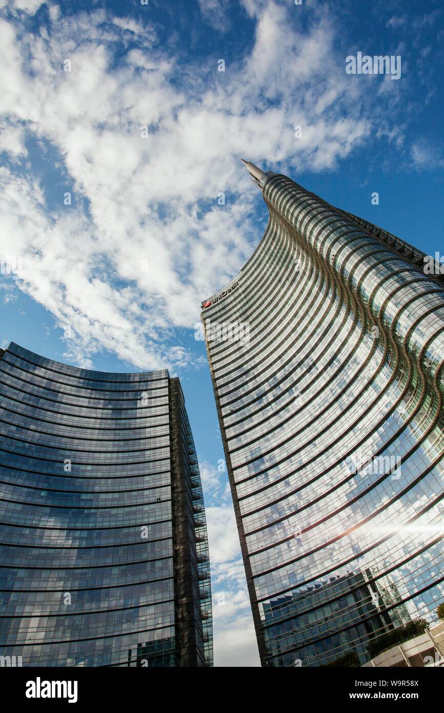 Torre di UniCredit, sede centrale della banca italiana UniCredit, Milano, Lombardia, Italia Foto Stock