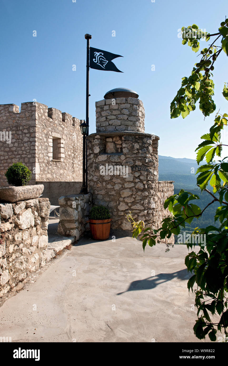 Castello di Trigance, Hotel in stile medievale, Gorges du Verdon, il Gran Canyon del Verdon, Departement Var, Regione Provenza-Alpi-Costa Azzurra, Francia Foto Stock