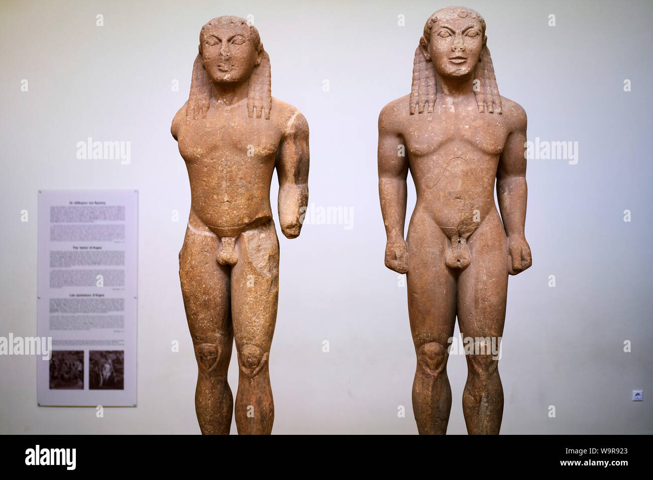 Il 'gemelli di Argos " VI secolo a.c. kouroi statue nel museo Delphi Foto Stock