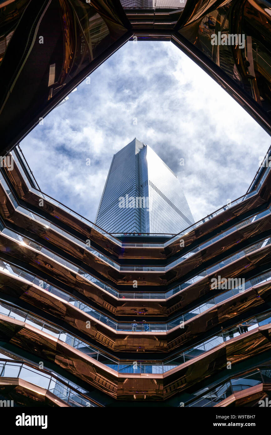 Stati Uniti d'America New York City, residenziale e commerciale di edifici ad alta vicino al Hudson Yards alla metropolitana sul lato ovest di Manhattan, New York City , giugno 19 Foto Stock