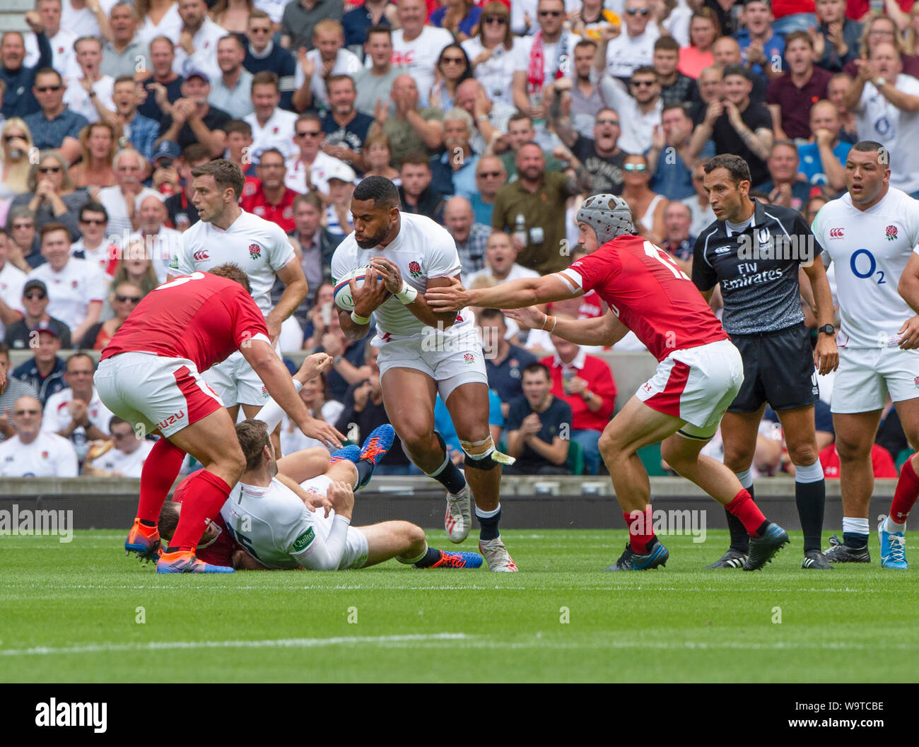 Twickenham, Surrey, Coppa del Mondo, domenica, 11.08.19, Englands, Joe COKANASIGA, giocando nel warm up match, Quilter internazionali, Inghilterra vs Galles, a Foto Stock