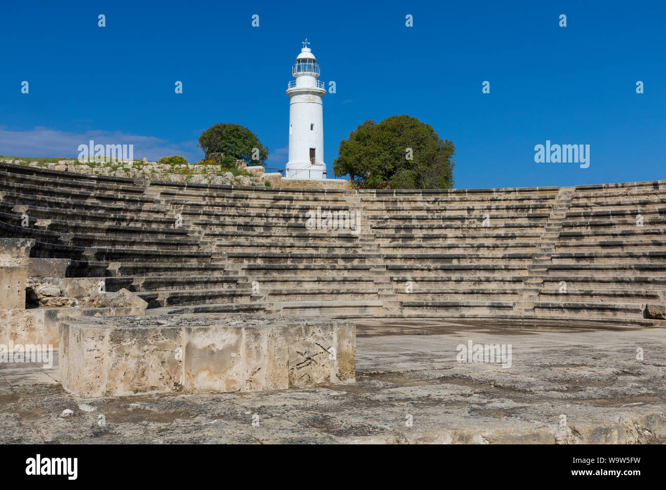 L' Odeon e del faro in Kato Pafos parco archeologico, Paphos, Cipro Foto Stock