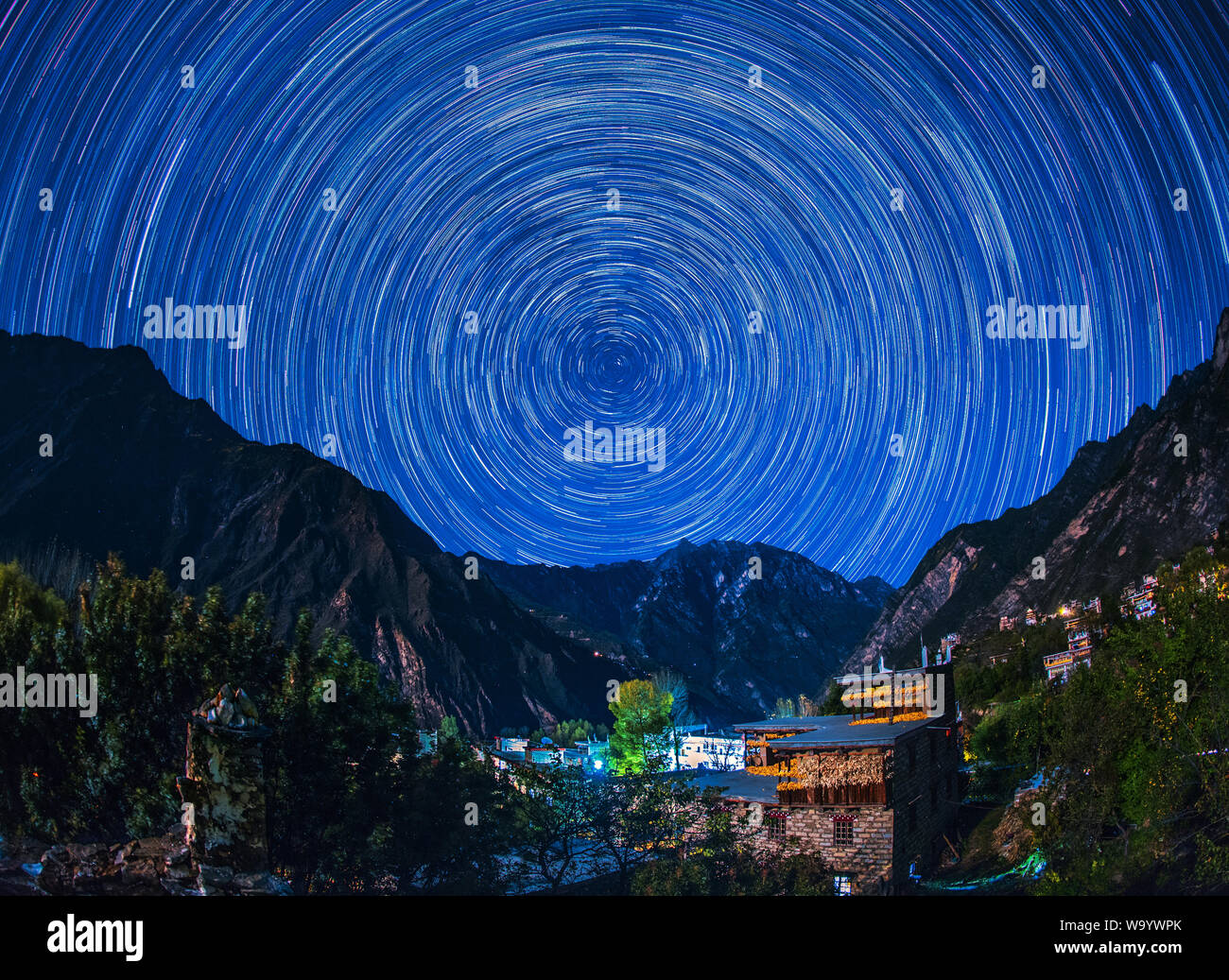 Sichuan montagna morre di stelle Foto Stock