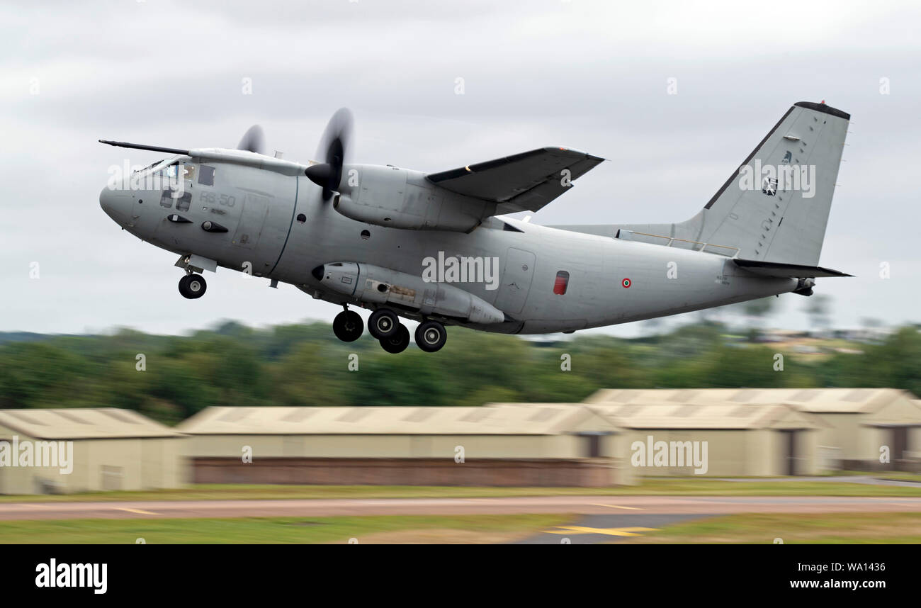 Leonardo C-27J Spartan presso il Royal International Air Tattoo 2019 Foto Stock