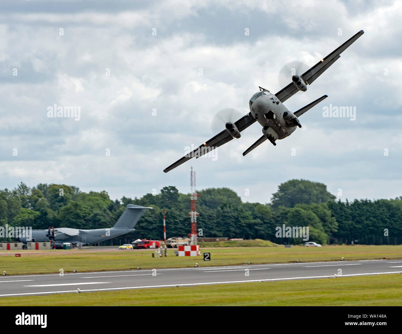 Leonardo C-27J Spartan presso il Royal International Air Tattoo 2019 Foto Stock