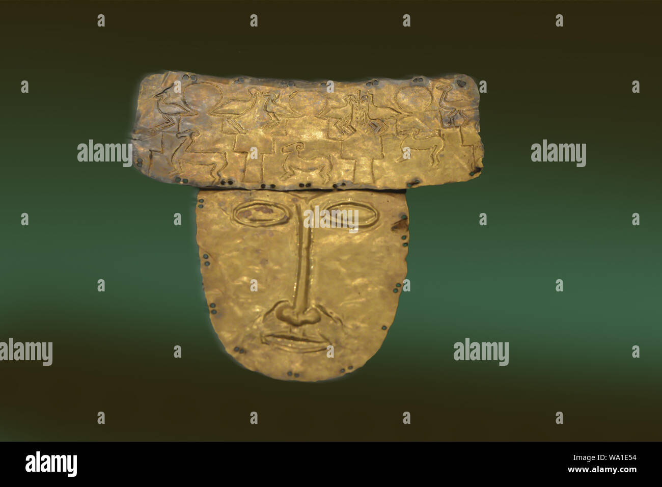 La maschera d'oro (Tibet ali A.D. 200 anni fa) Foto Stock