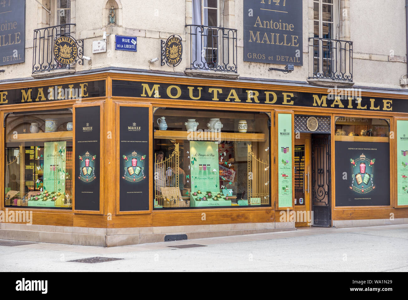 La Borgogna, boutique maille, marchio, edificio, Borgogna, business, città, beni di consumo, cornichon, cultura, Dijon, display, editoriale, europa, facciata, Foto Stock