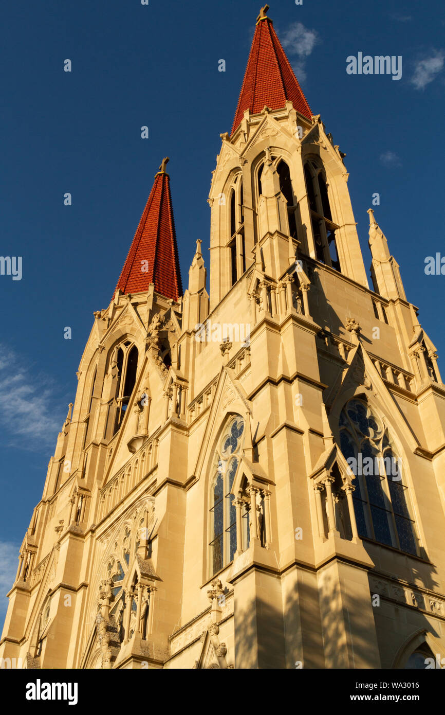 Cerca fino alla Cattedrale di St Helena, Helena, Montana, USA. Foto Stock