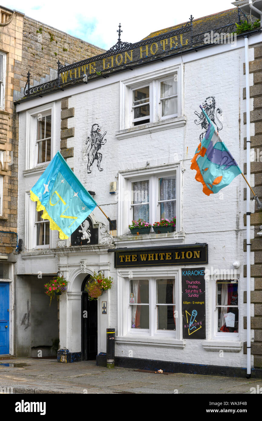 Il White Lion public house, Green Market Penzance, Cornwall, Regno Unito Foto Stock