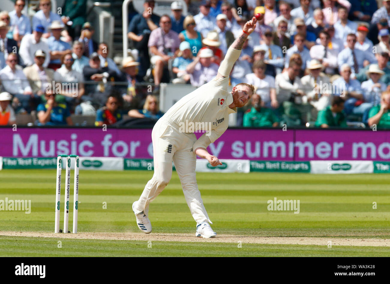 Londra, Regno Unito. 17 Ago, 2019. Londra, Inghilterra. 17 AGOSTO: Ben Stokes di Inghilterra durante la riproduzione il quarto giorno della seconda ceneri Cricket Test match tra Inghilterra e Australia a Lord's Cricket Ground a Londra in Inghilterra il 17 agosto 2019 Credit: Azione Foto Sport/Alamy Live News Foto Stock