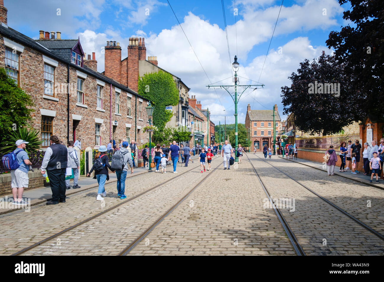 Giornata intensa con i visitatori a Beamish Open Air Museum nella Contea di Durham Foto Stock