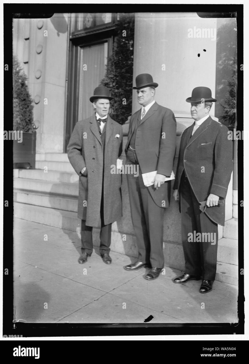 DIX, John A. GOVERNATORE DI NEW YORK, 1910-1912. Con il suo successore, SULZER E TENER il governatore della Pennsylvania Foto Stock