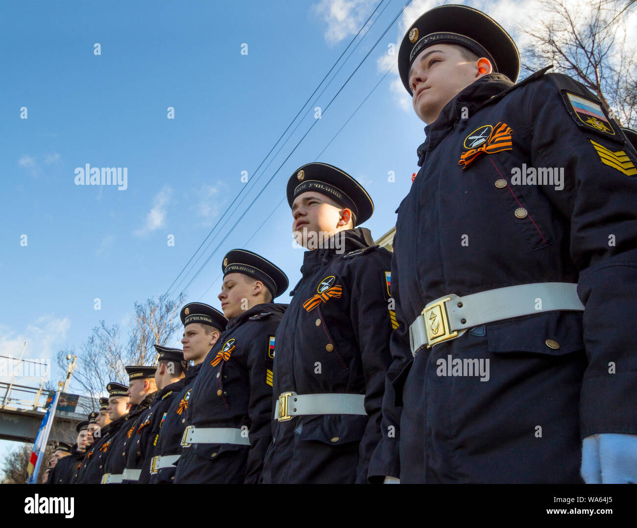A Murmansk, Russia - 22 Aprile 2019: Ordine dei cadetti della Nakhimov Scuola Navale Foto Stock
