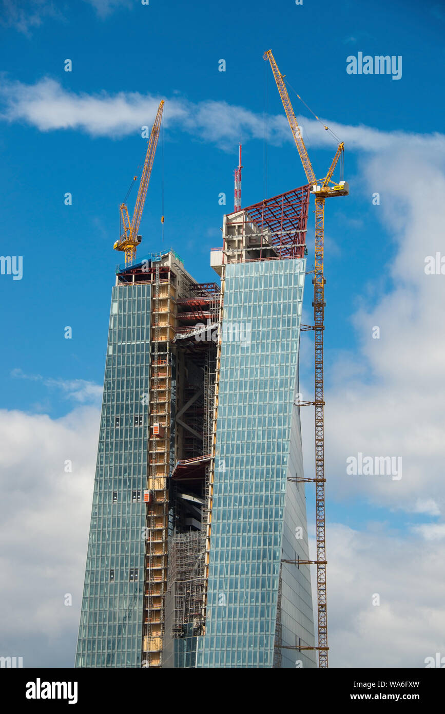 La costruzione di molti nuovi European Central Bank a Francoforte, Germania Foto Stock