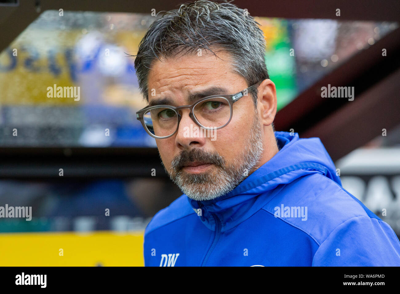 Sport, calcio, Bundesliga, 2019/2020, Borussia Moenchengladbach vs FC Schalke 04 0-0, Stadio Borussia Park, head coach David Wagner (S04), DFL REGOLAMENTI VIETANO QUALSIASI USO DI FOTOGRAFIE come sequenze di immagini e/o quasi-VIDEO Foto Stock