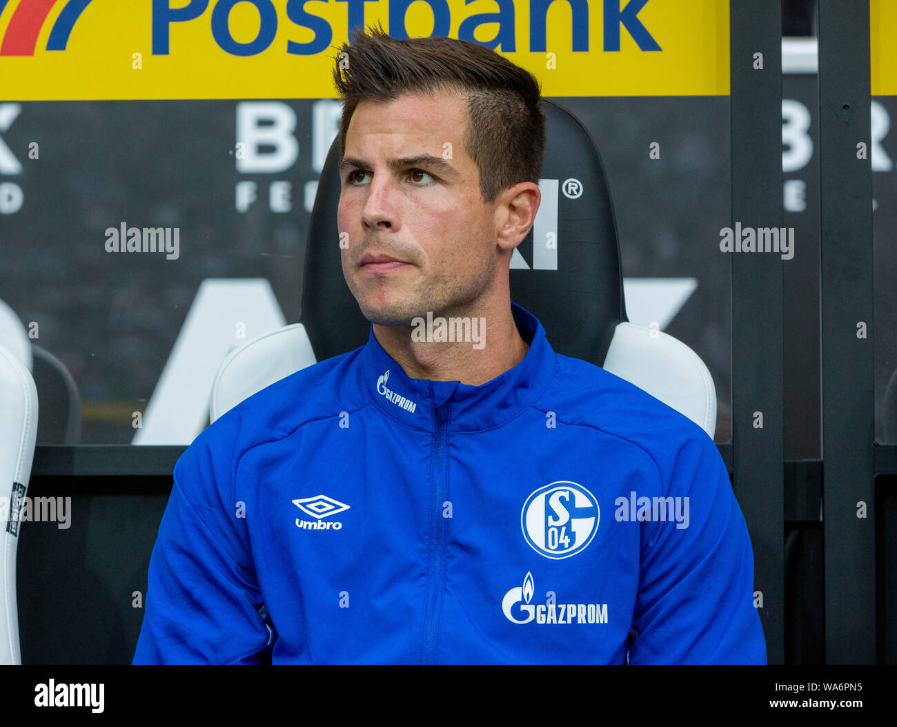 Sport, calcio, Bundesliga, 2019/2020, Borussia Moenchengladbach vs FC Schalke 04 0-0, Stadio Borussia Park, Lettori da banco, keeper Michael Langer (S04), DFL REGOLAMENTI VIETANO QUALSIASI USO DI FOTOGRAFIE come sequenze di immagini e/o quasi-VIDEO Foto Stock