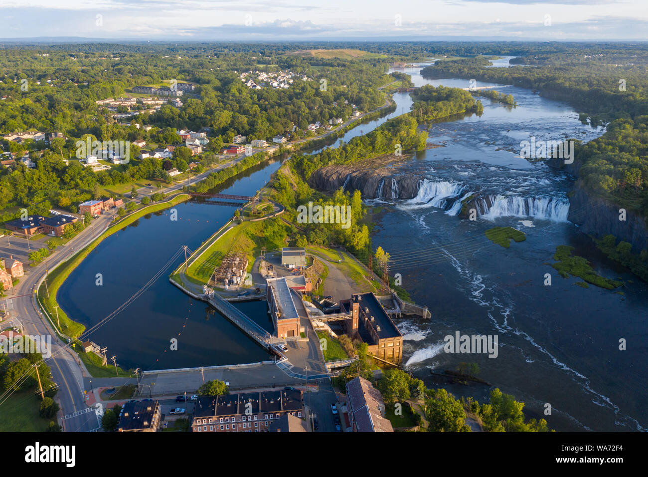 Cohoes Falls Power Plant, hydroectric impianto, Cohoes, New York, Stati Uniti d'America Foto Stock