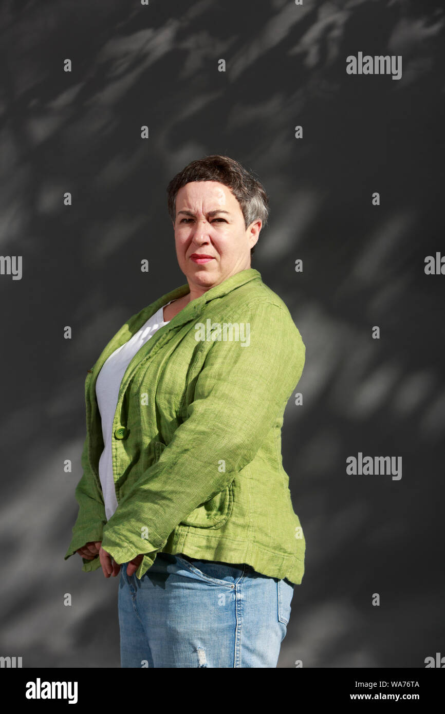 Edinburgh, Regno Unito. 18 Agosto. 2019. Scrittore argentino, Gabriela Cabezón Cámara assiste una foto chiamata a Edinburgh International Book Festival. Pak@ Mera/Alamy Live News Foto Stock