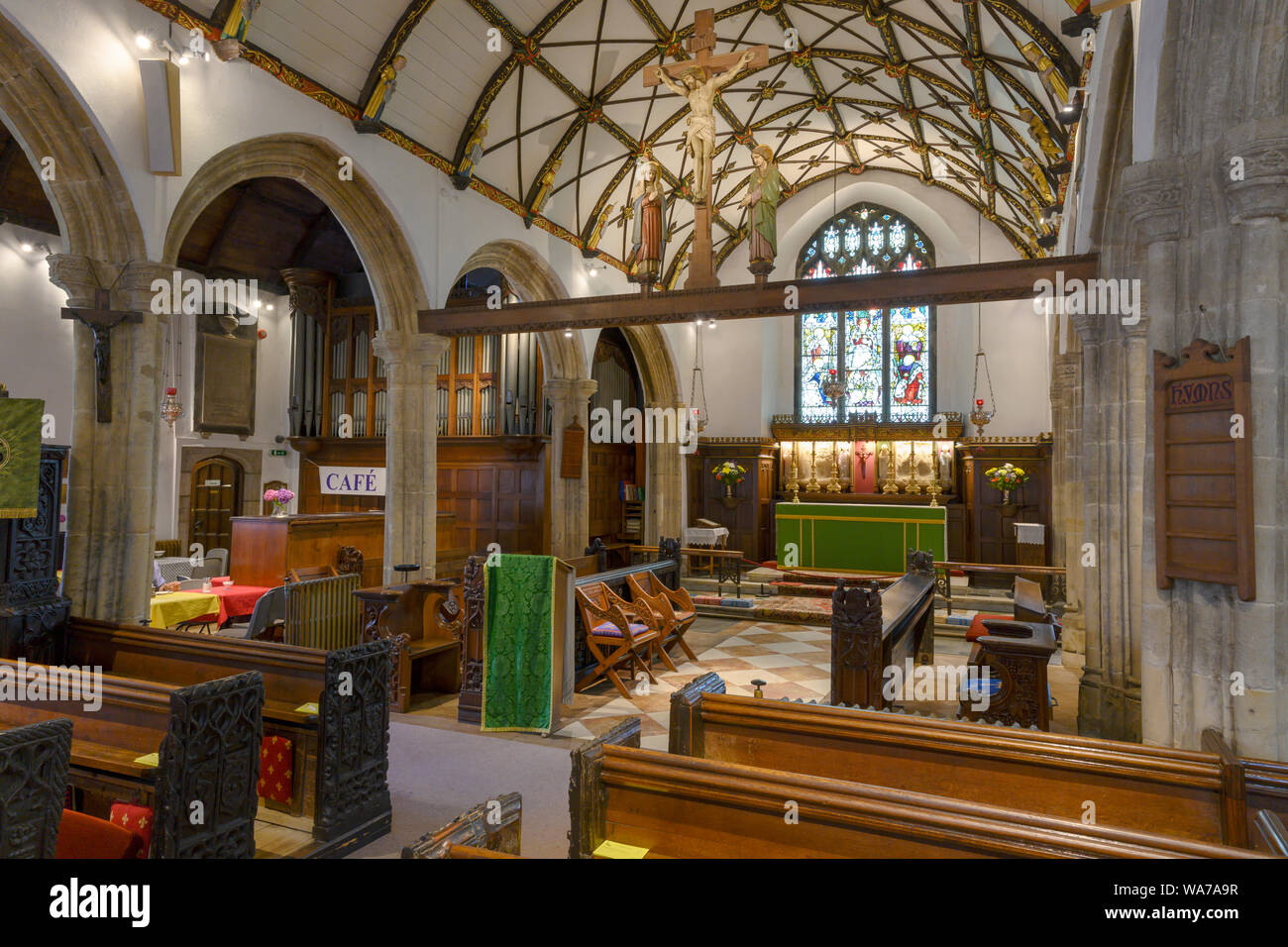 Vista interna di San La, St. Ives Chiesa Parrocchiale, St Ives, Cornwall, Inghilterra, Regno Unito. Foto Stock