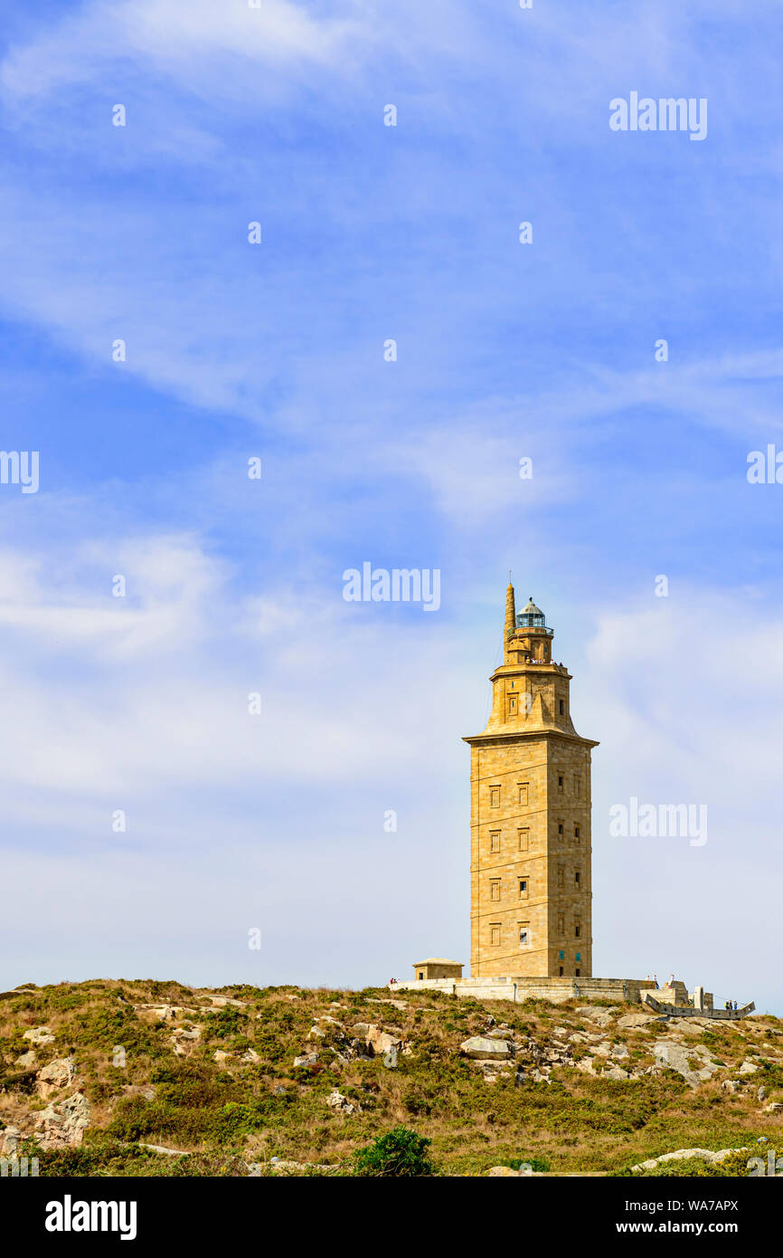 La Coruna Spagna la torre di Ercole Torre de Hercules un sito patrimonio dell'umanità dell'UNESCO. Un edificio del faro romano ancora in uso oggi. La Coruna, Spagna Foto Stock