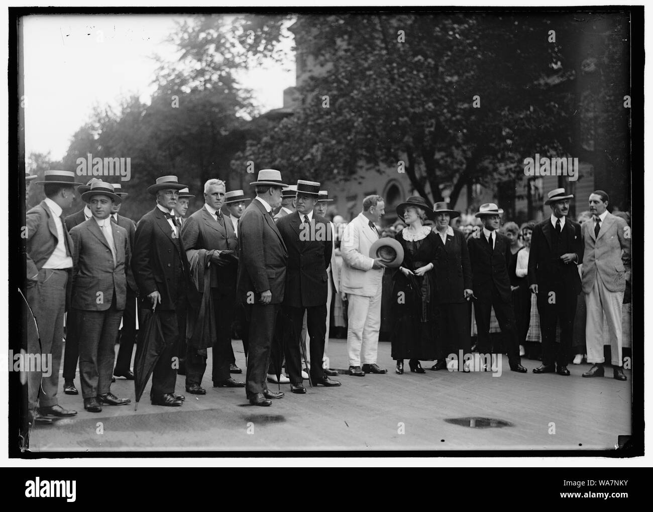 BAKER, NEWTON DIEHL. Il segretario della guerra 1916-1921. Il rischio di guerra; GRUPPO HENRY POMEROY DAVISON, CHARLES EVANS HUGHES, JOSEPHUS DANIELS, CHOLMELEY, Jones, RICHARD GILDER Foto Stock