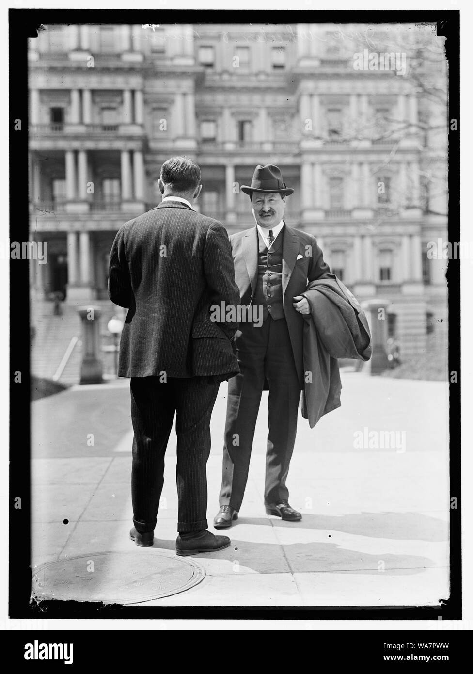 BURNS, WILLIAM J. detective. A destra, CON JACK WHEELER Foto Stock