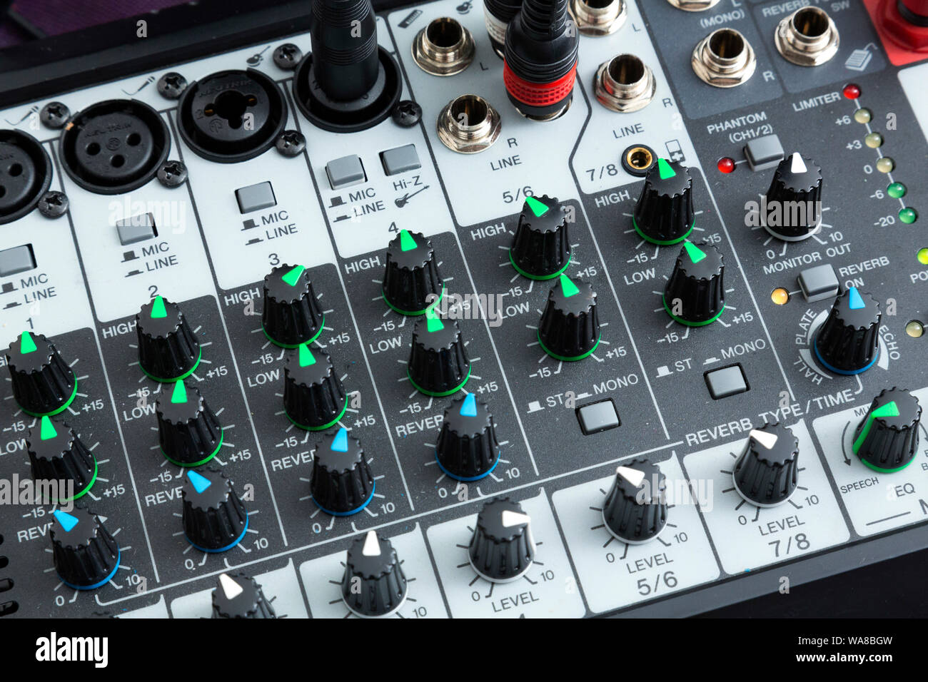 Audio portatile console mixer scrivania Foto Stock