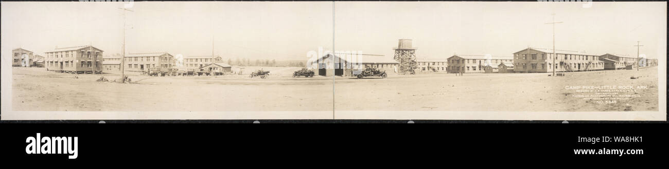 Camp Pike, Little Rock, Arca; motori Fire al centro dell'immagine. Foto Stock