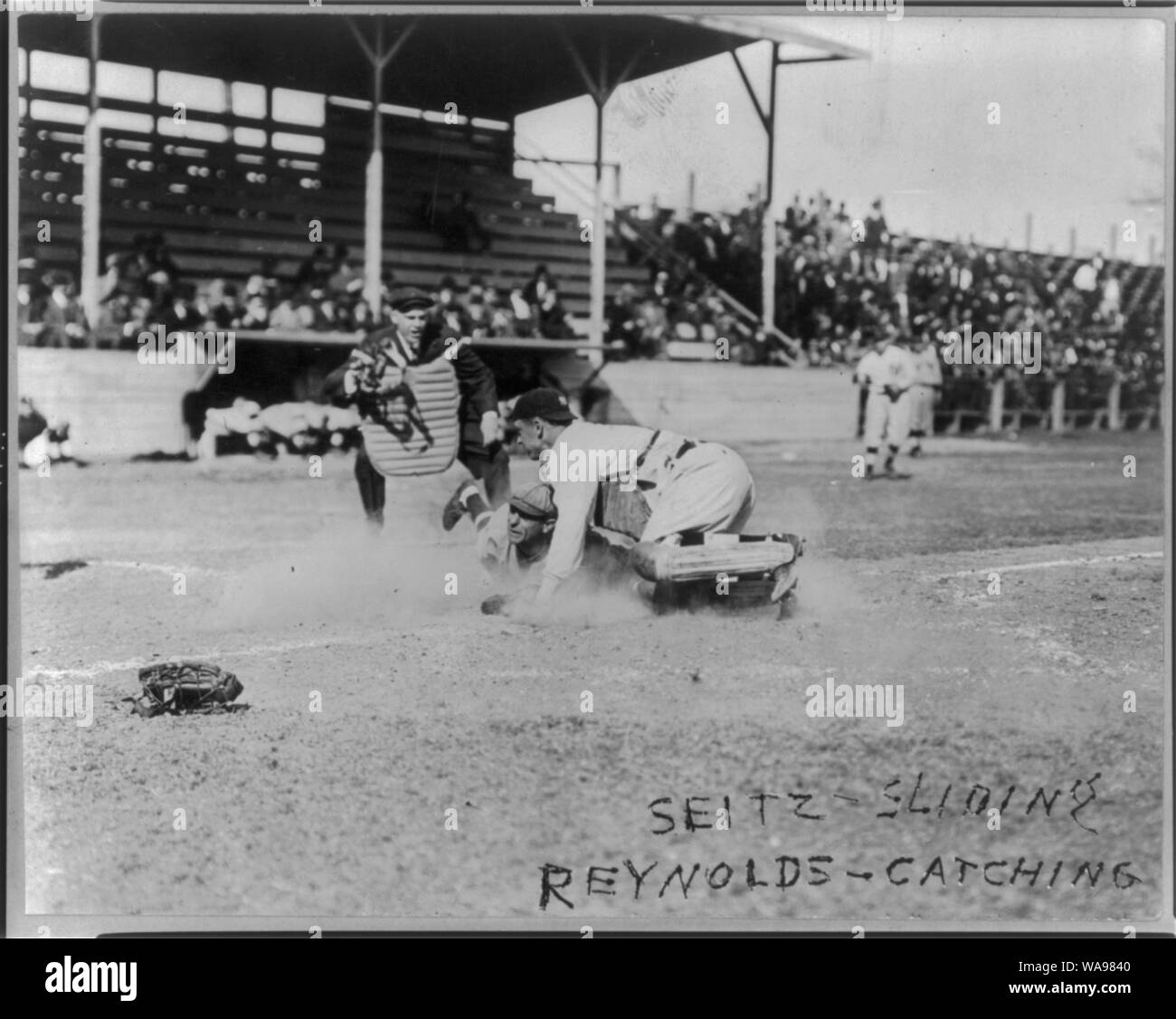 Charles Seitz, secondo baseman, Houston e Bill Reynolds, catcher, New York al, 1914 (baseball) Foto Stock