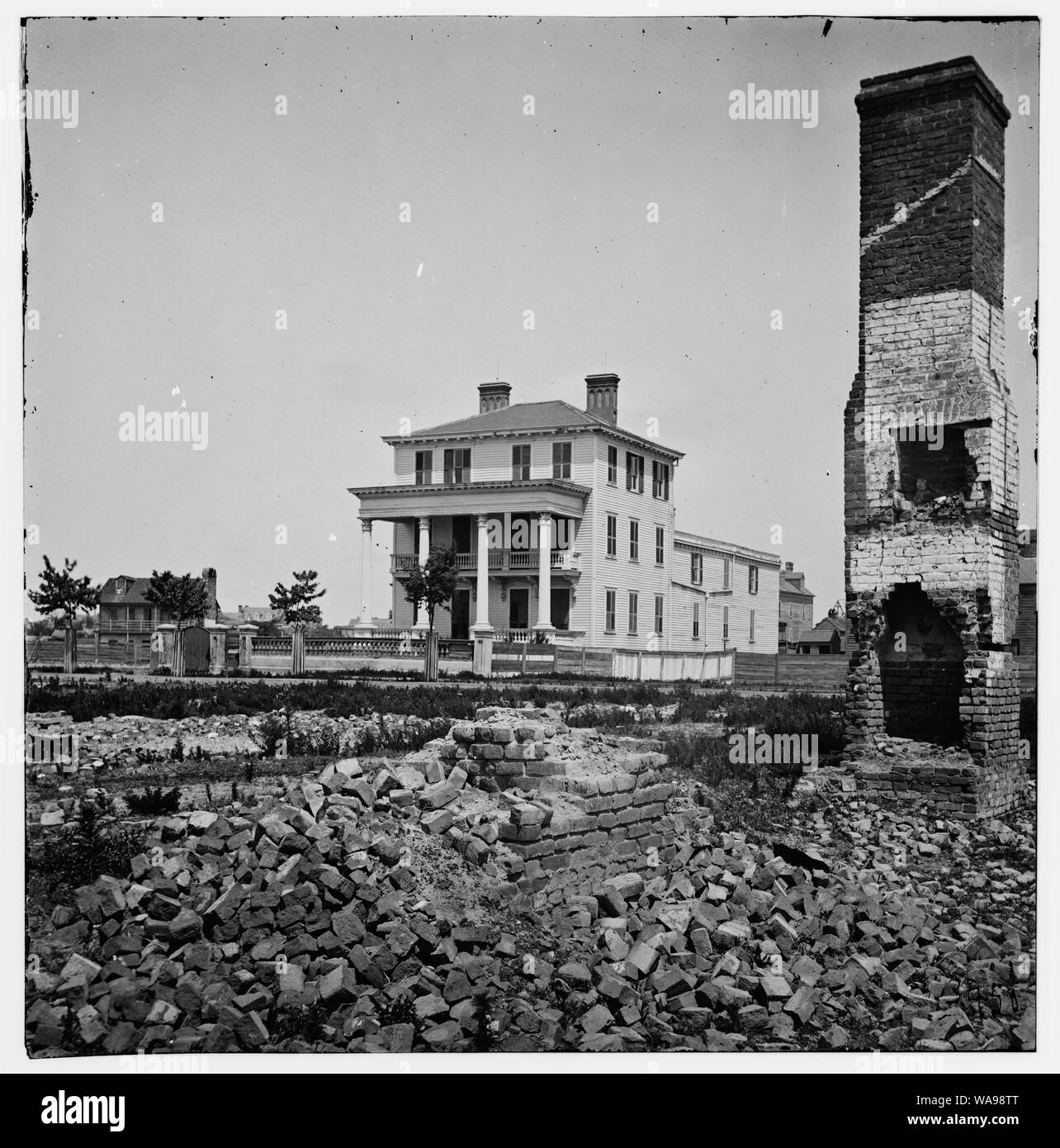 Charleston, Carolina del Sud. O'Connor house su Broad Street dove i funzionari federali erano confinati sotto il fuoco Foto Stock