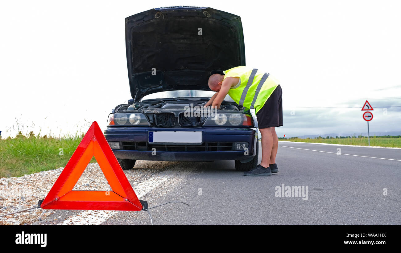 BMW E39 un veicolo di emergenza utilizzando gli accessori giusti per la sicurezza del traffico Foto Stock