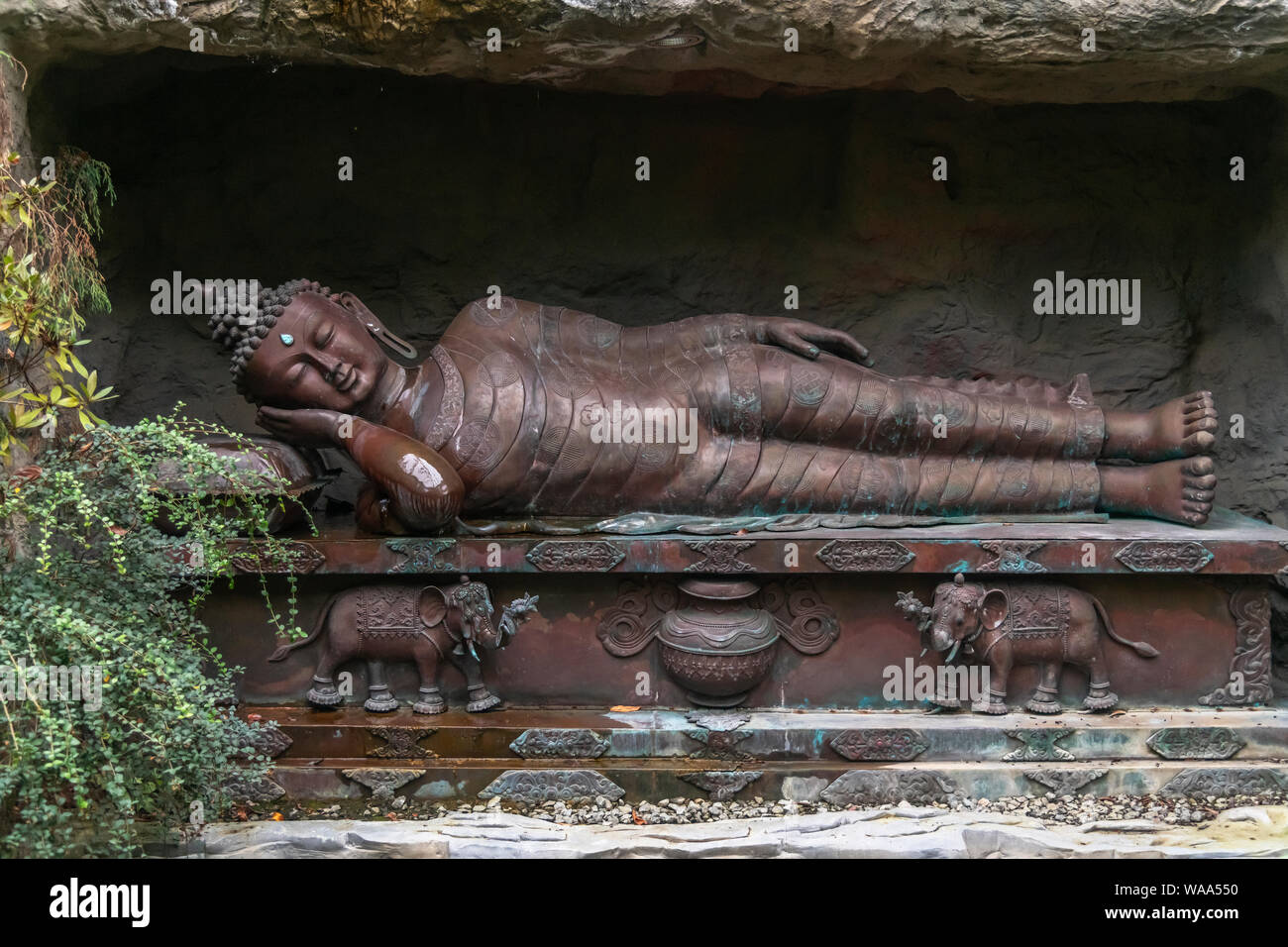 Der grösste Buddha liegende außerhalb von Asien in der Botanika di Brema Foto Stock